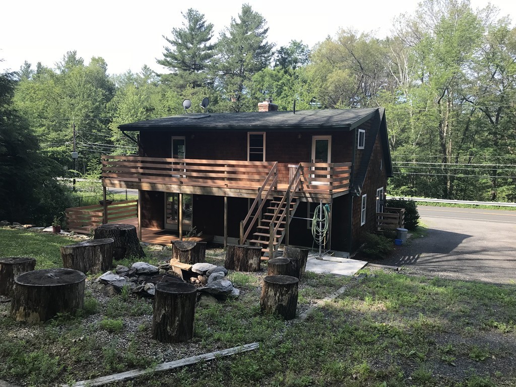 120 Amherst Road Belchertown, MA 01007 - Photo 4 of 19 Gallery Image 4