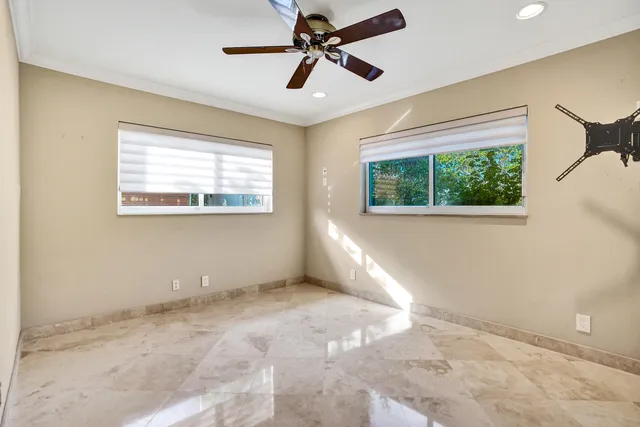 $8,500 | 7050 Northeast 7th Avenue, Boca Raton, FL 33487