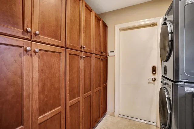 $8,500 | 7050 Northeast 7th Avenue, Boca Raton, FL 33487