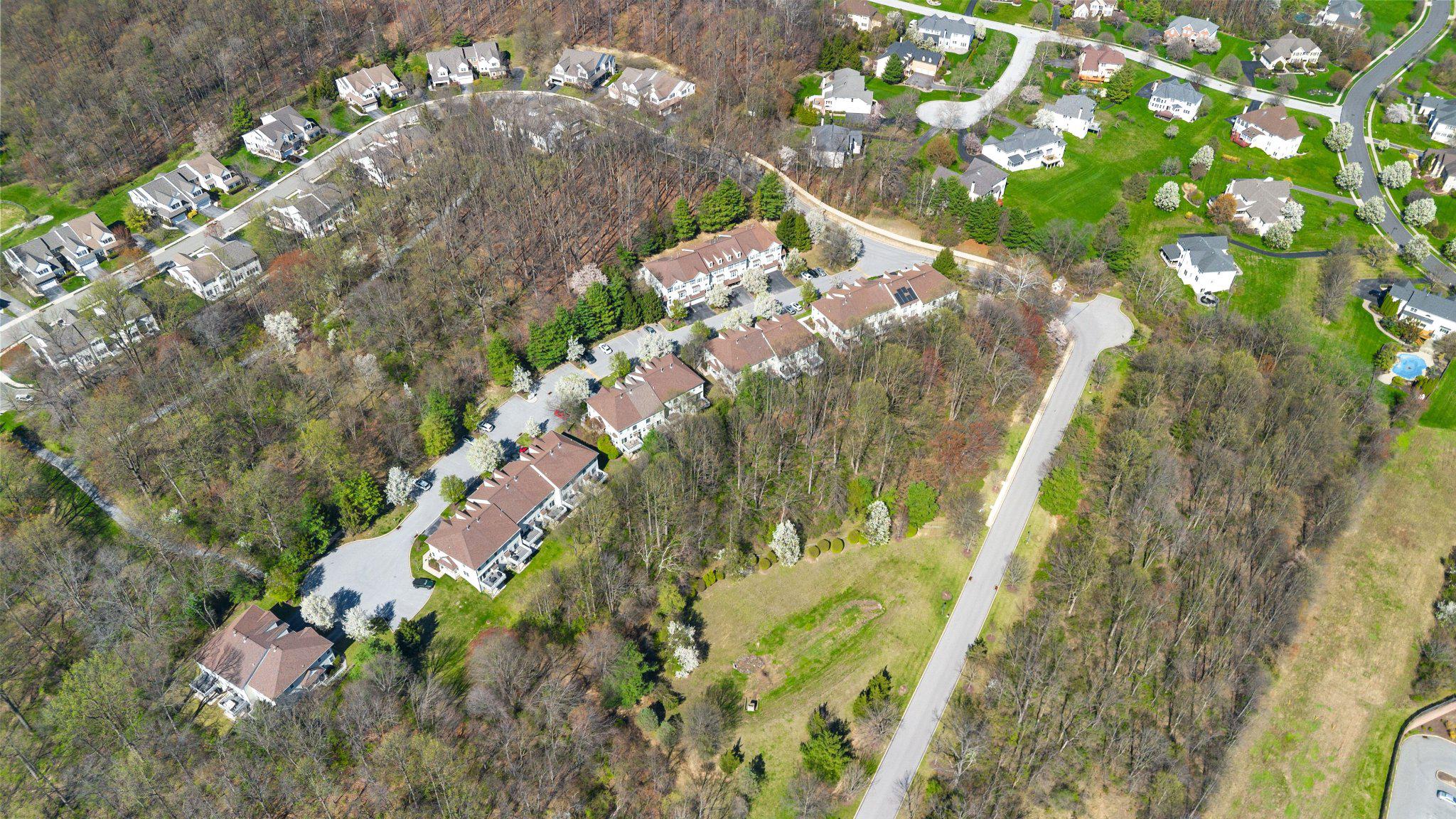 136 Sunnyhill Drive Exton, PA 19341 - Photo 35 of 37 Community view from above