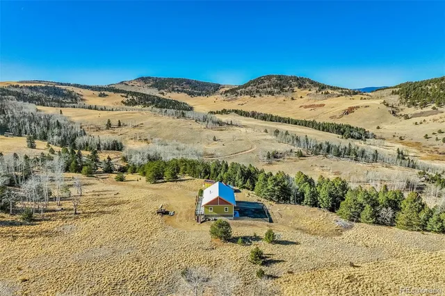 $450,000 | 1440 North Range Road, Guffey, CO 80820