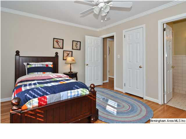 427 Cliff Place Birmingham, AL 35209 - Photo 27 of 32