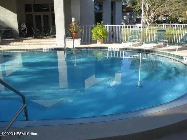 a view of fountain in a yard
