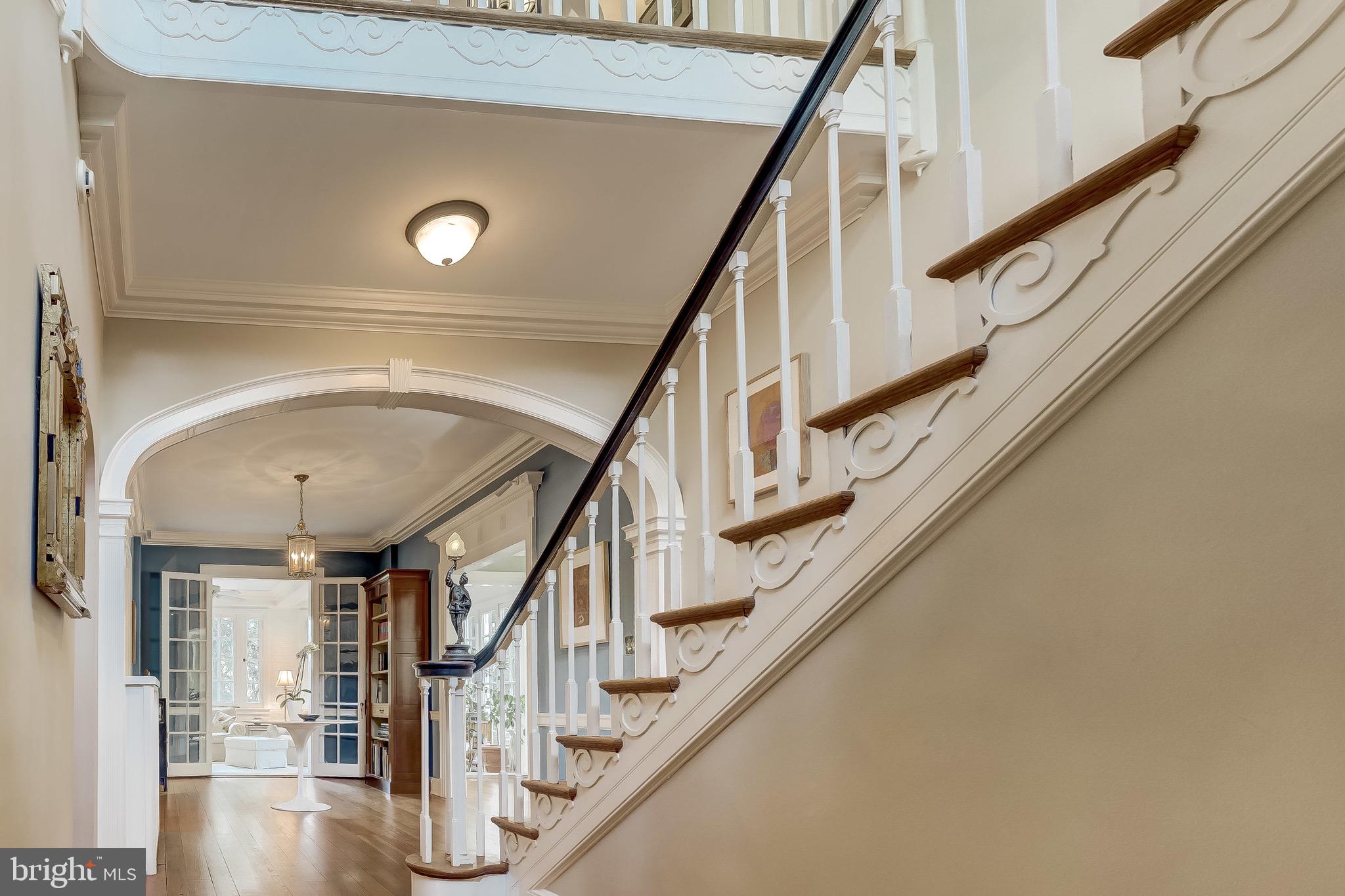 311 Somerset Road Baltimore, MD 21210 - Photo 12 of 107