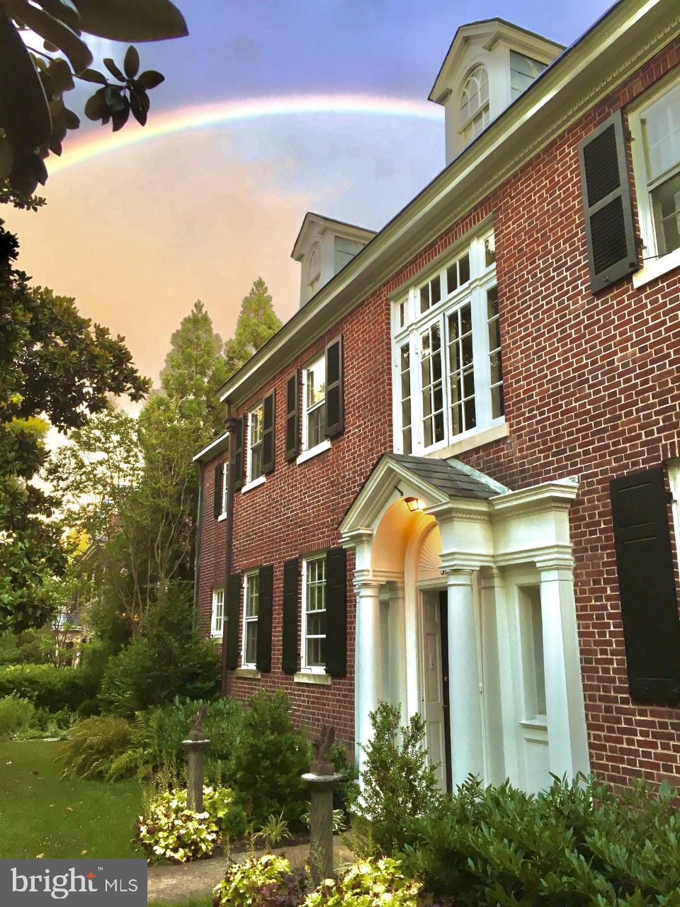 311 Somerset Road Baltimore, MD 21210 - Photo 3 of 107