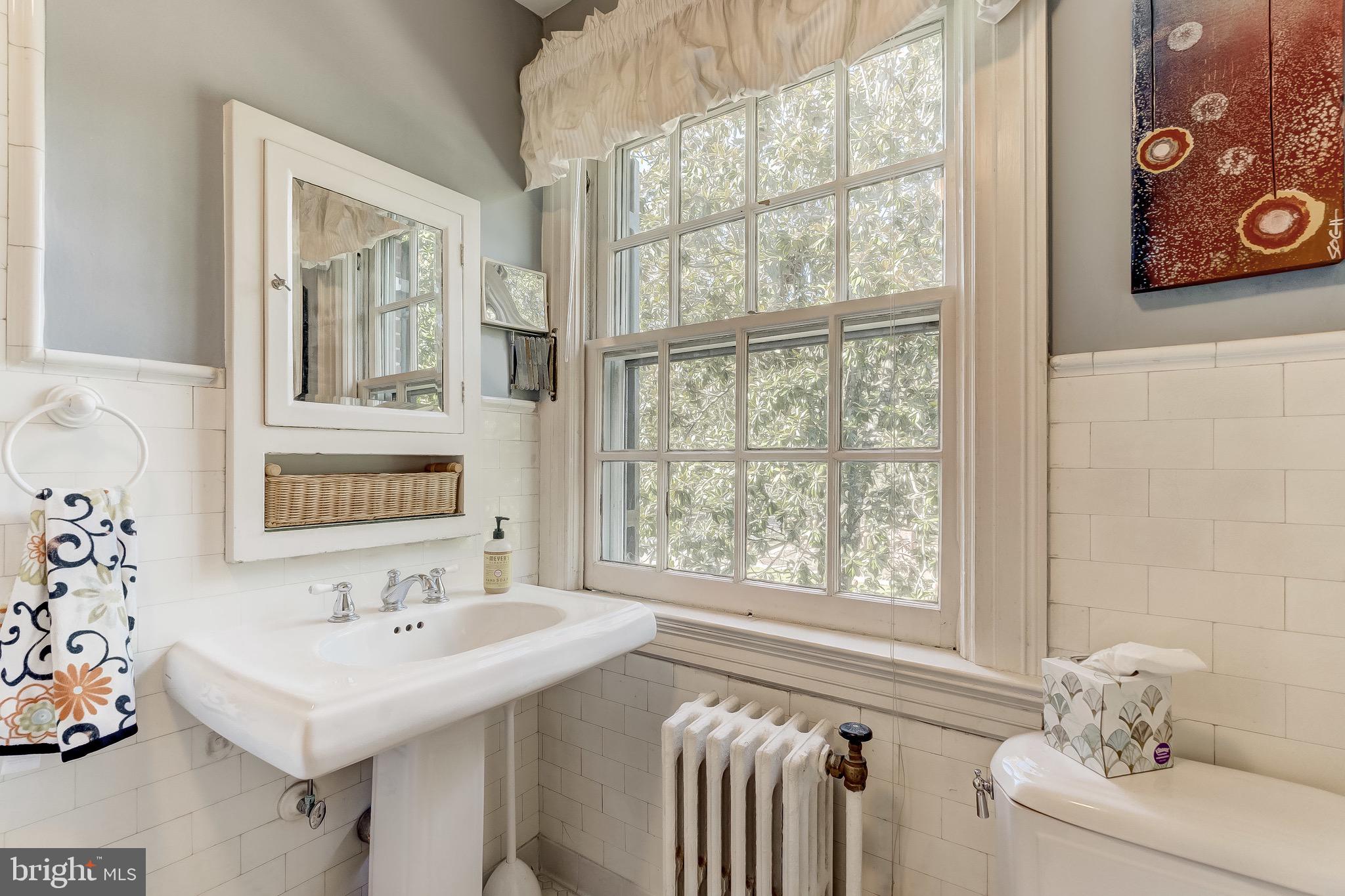 311 Somerset Road Baltimore, MD 21210 - Photo 49 of 107