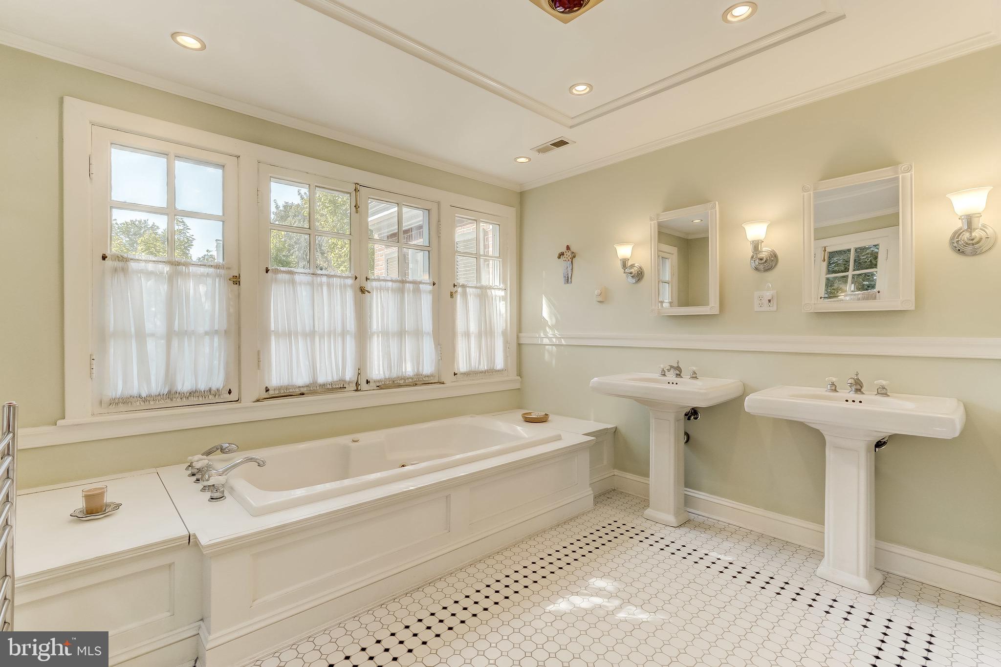 311 Somerset Road Baltimore, MD 21210 - Photo 57 of 107