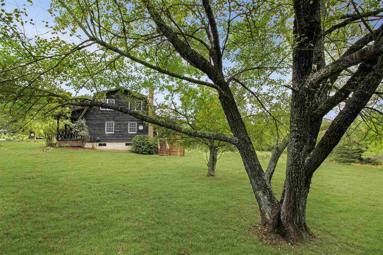 462 Lang Road Bath, NH 03740 - Photo 3 of 35