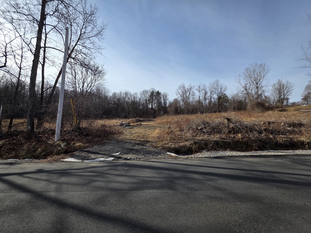 431 Coy Hill Road Warren, MA 01083 - Photo 10 of 11