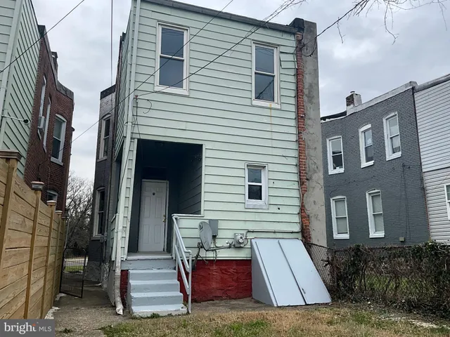 $1,650 | 416 North Hilton Street, Baltimore, MD 21229