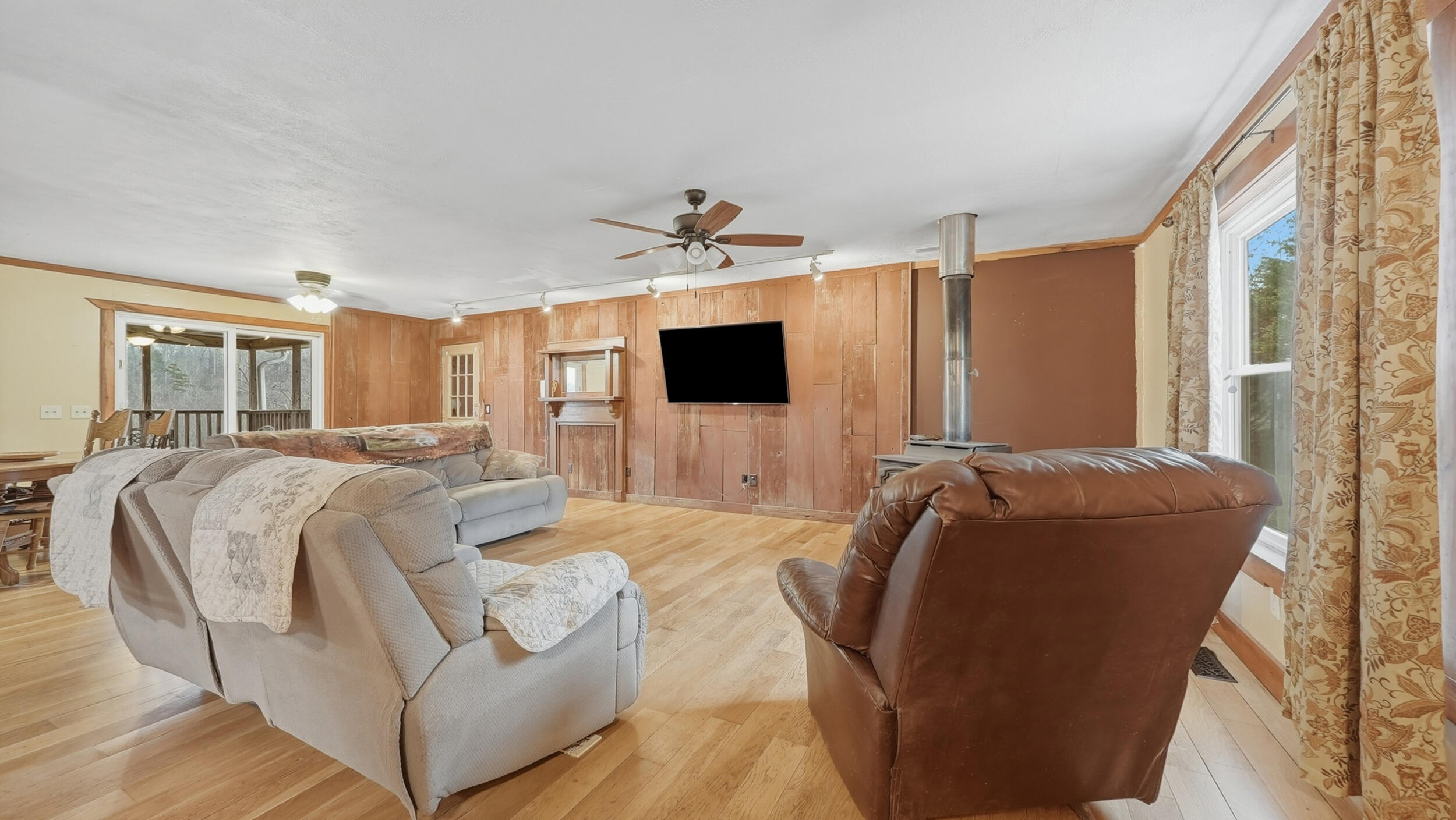 2001 Sticher Trail Harrison, TN 37341 - Photo 8 of 50 5_2001 sticher trl-5