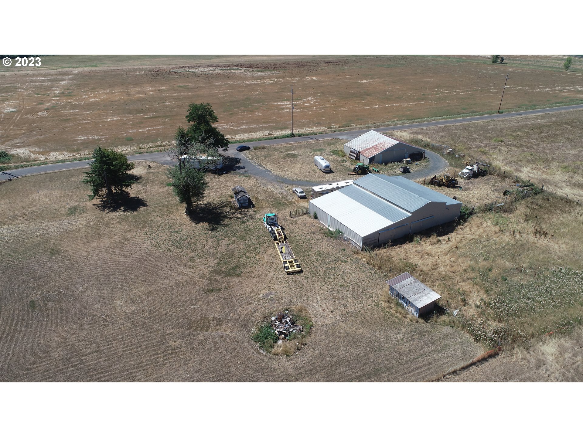 6501 South Anderson Road Aurora, OR 97002 - Photo 12 of 25 Gallery Image 12