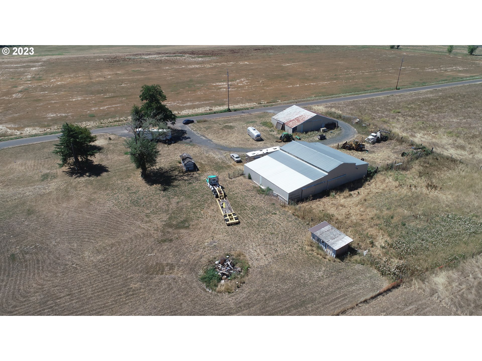 6501 South Anderson Road Aurora, OR 97002 - Photo 13 of 25 Gallery Image 13