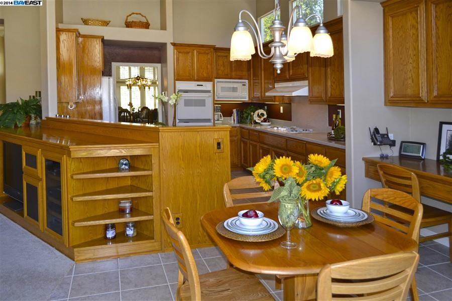 809 Tunbridge Road Danville, CA 94526 - Photo 9 of 30