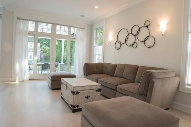 $115,000 | 74 Post Lane, Southampton, NY 11968