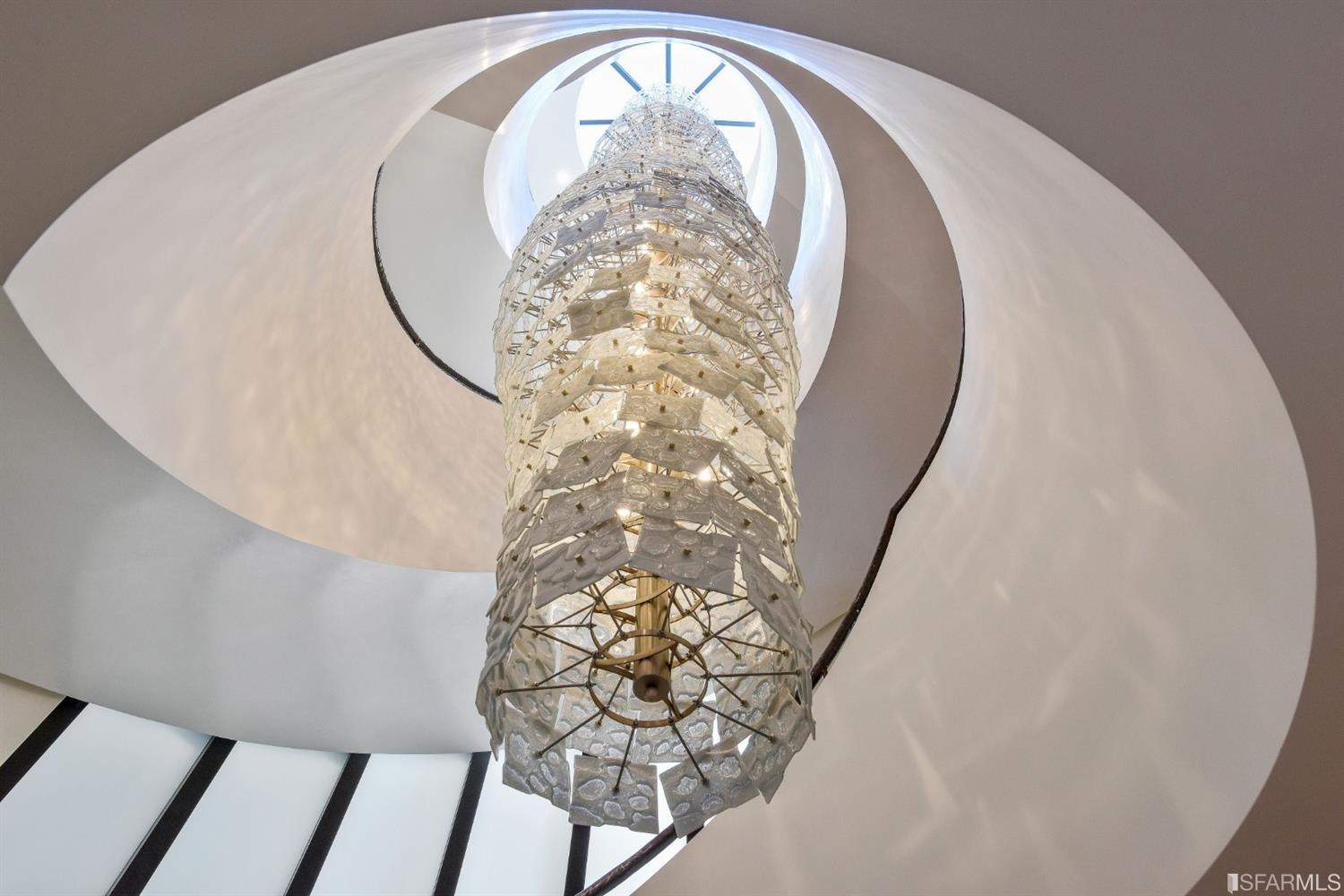 2626 Larkin Street San Francisco, CA 94109 - Photo 5 of 26