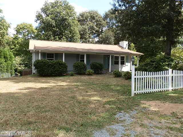 1238 Hunt Road Lexington, NC 27292 - Photo 1 of 16 Exterior Front.