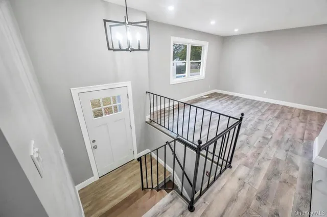 $629,999 | 3004 New London Avenue, Medford, NY 11763