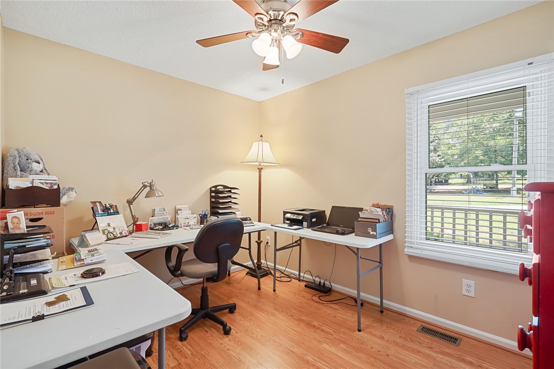 123 Bass Drive Fair Play, SC 29643 - Photo 16 of 26