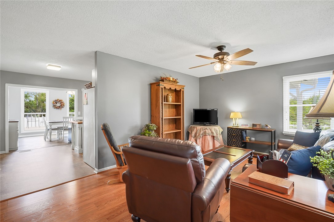 123 Bass Drive Fair Play, SC 29643 - Photo 5 of 26