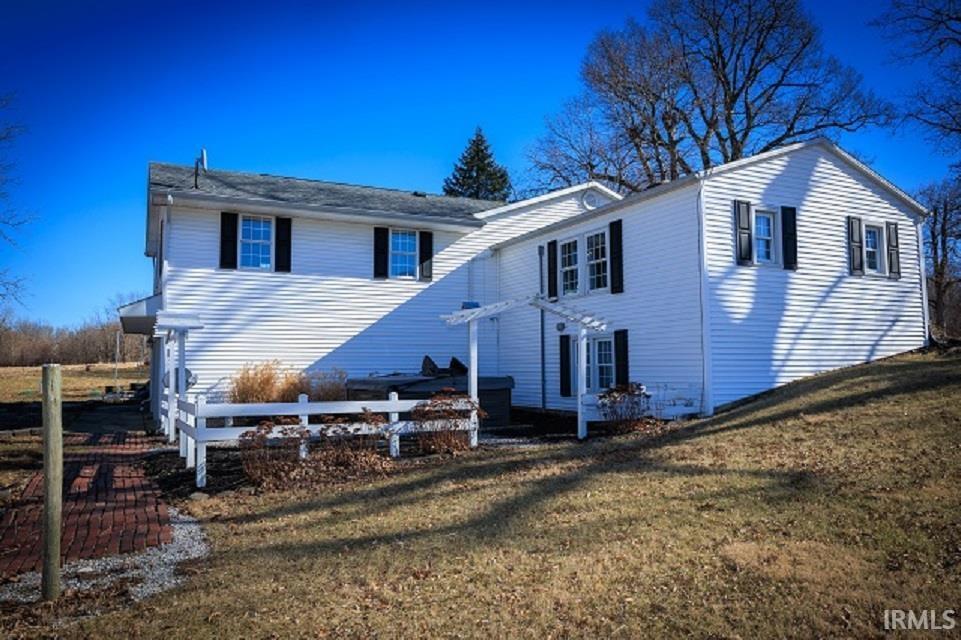 272 North St Road Attica, IN 47918 - Photo 5 of 35