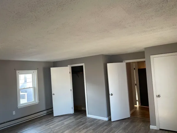 $1,900 | 520 Beech Street, Unit 2L, Manchester, NH 03104