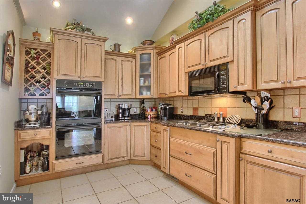 4314 Davidsburg Road Dover, PA 17315 - Photo 5 of 34 Gallery Image 5
