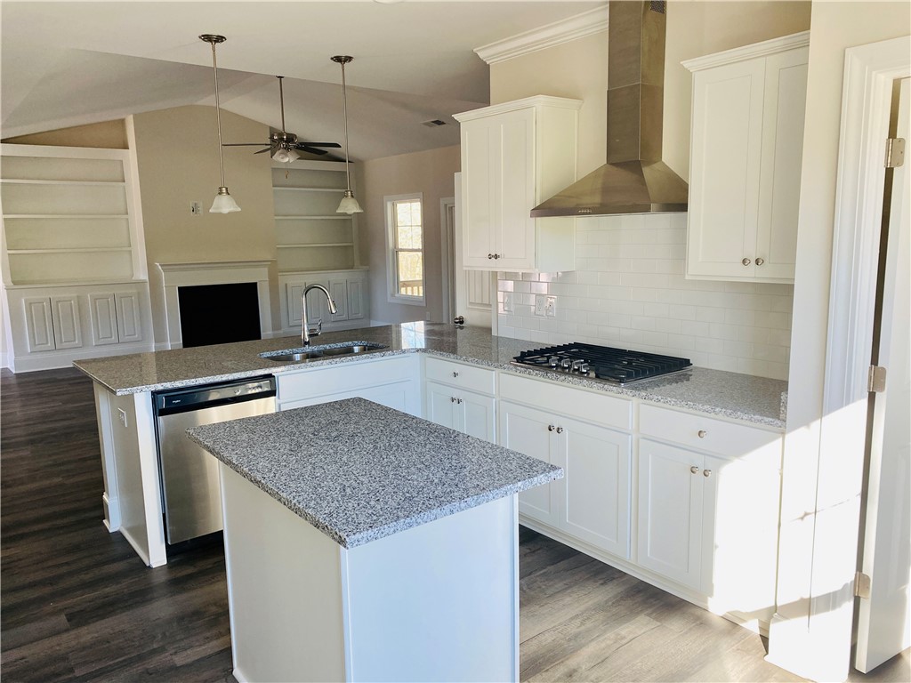 3903 Turnberry Loop Seneca, SC 29678 - Photo 5 of 15 Gallery Image 5