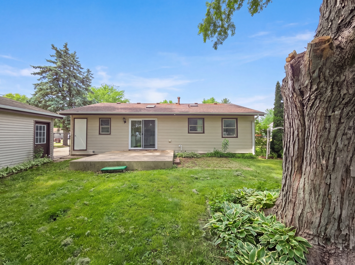 400 Phyllis Avenue Rochelle, IL 61068 - Photo 5 of 21
