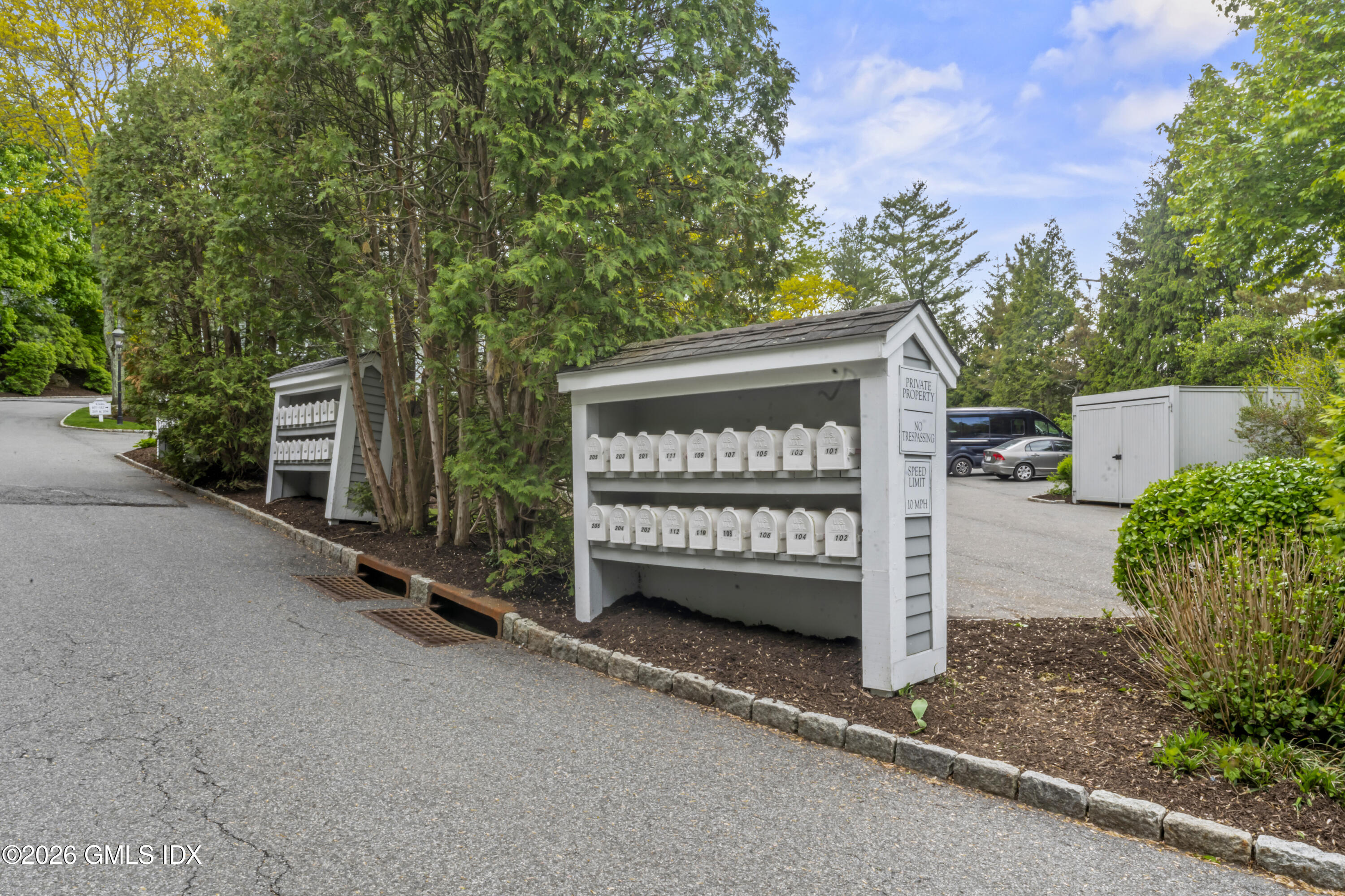 351 Pemberwick Road, Unit 818 Greenwich, CT 06831 - Photo 31 of 31 DSC03872