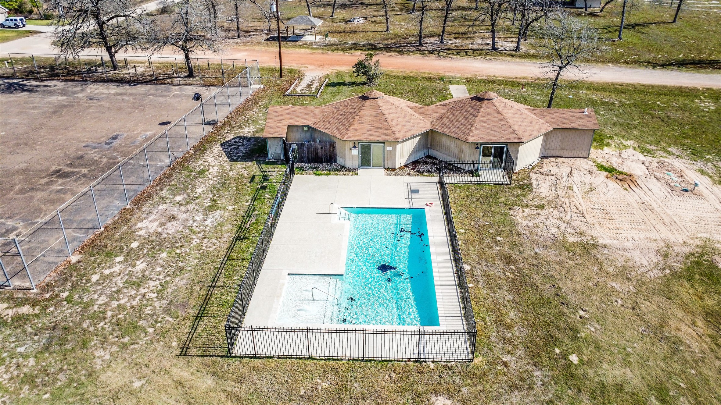 17625 Falcon Lane Hempstead, TX 77445 - Photo 15 of 22 a backyard of a house with yard and outdoor seating