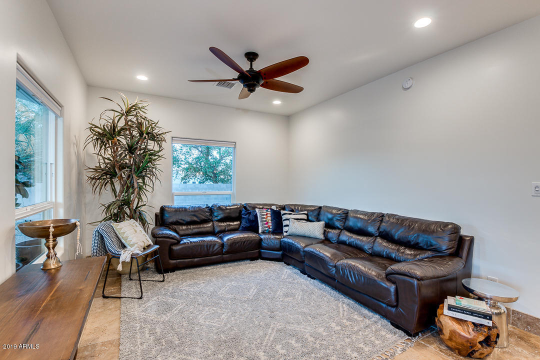2816 West Joy Ranch Road Phoenix, AZ 85086 - Photo 16 of 51 Family Room