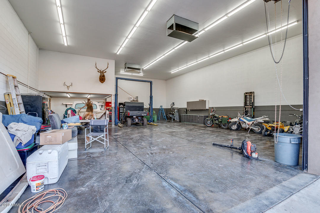 2816 West Joy Ranch Road Phoenix, AZ 85086 - Photo 34 of 51 RV Garage/ Work Shop