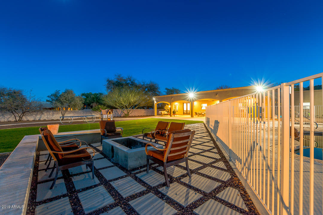 2816 West Joy Ranch Road Phoenix, AZ 85086 - Photo 44 of 51 Fire Pit Area