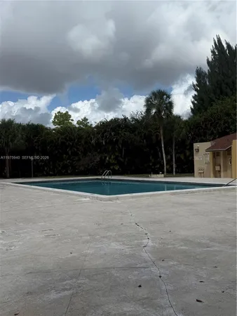 $2,200 | 3490 Foxcroft Road, Unit B114, Miramar, FL 33025