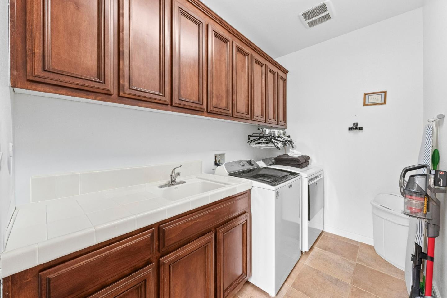 6560 Eagle Ridge Court Gilroy, CA 95020 - Photo 33 of 75