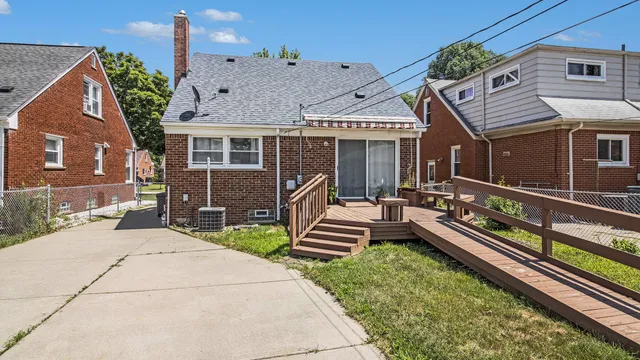 $285,000 | 3756 Grindley Park Street, Dearborn, MI 48124