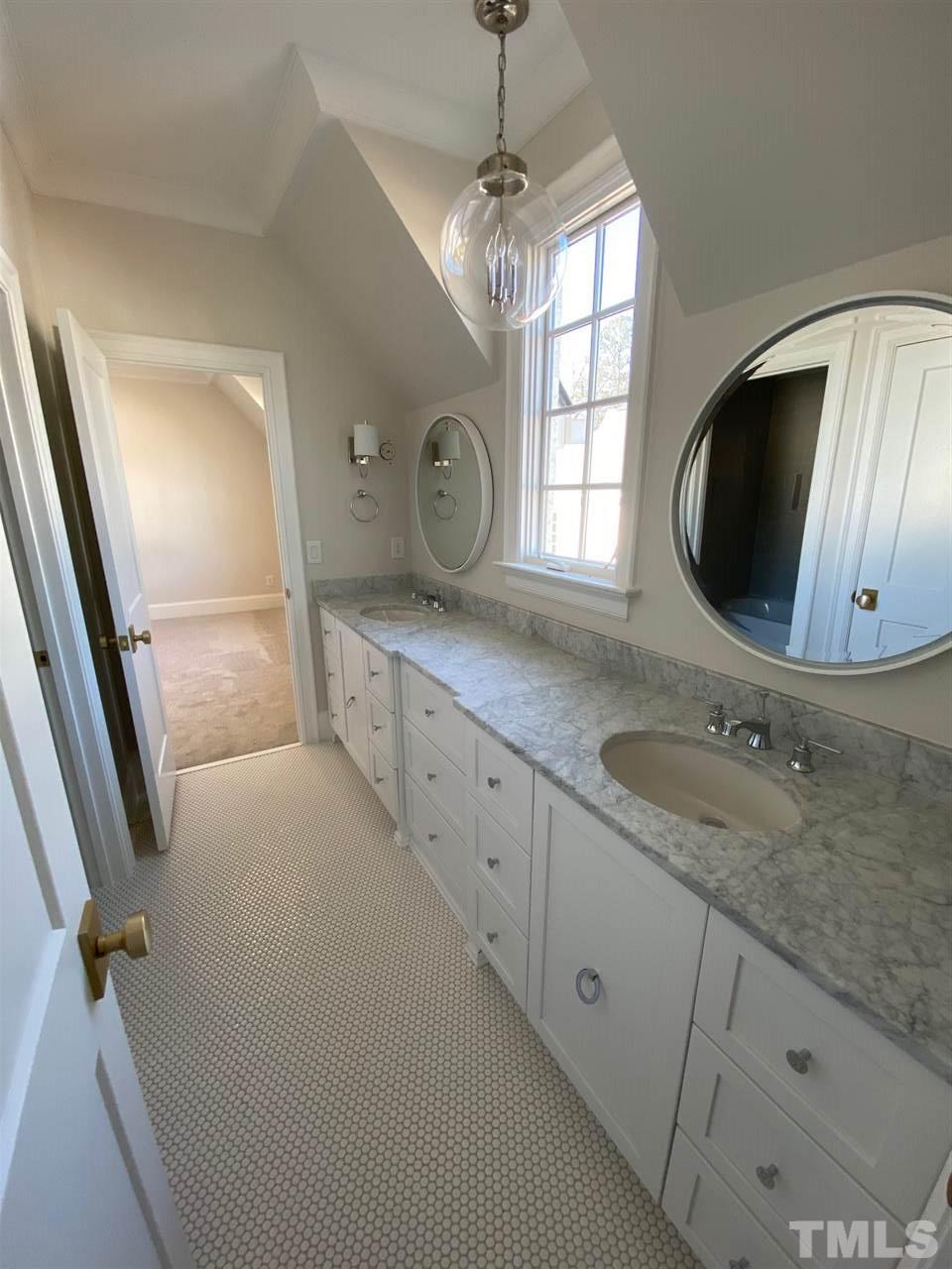 2137 Pine Drive Raleigh, NC 27608 - Photo 22 of 29