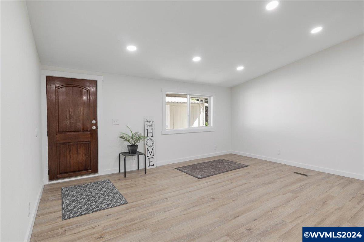 4730 Auburn Road Northeast, Unit 25 Salem, OR 97301 - Photo 20 of 46 Gallery Image 20