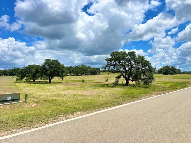 $299,000 | 97 Summit Ridge Trail, Johnson City, TX 78636