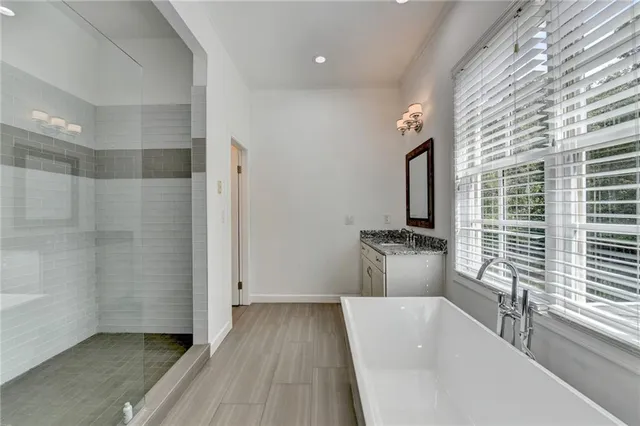 $1,650,000 | 337 Lakeshore Drive Northwest, Berkeley Lake, GA 30096