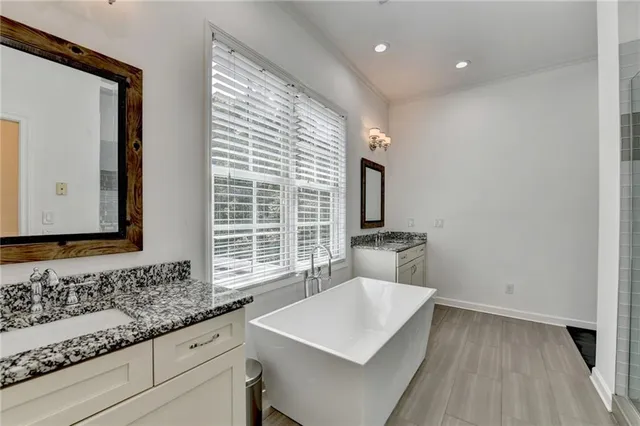 $1,650,000 | 337 Lakeshore Drive Northwest, Berkeley Lake, GA 30096