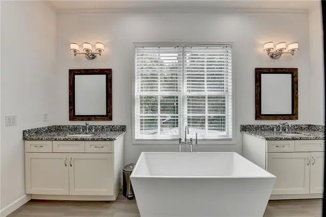 $1,650,000 | 337 Lakeshore Drive Northwest, Berkeley Lake, GA 30096