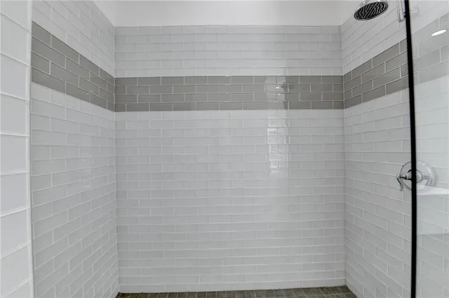 $1,650,000 | 337 Lakeshore Drive Northwest, Berkeley Lake, GA 30096