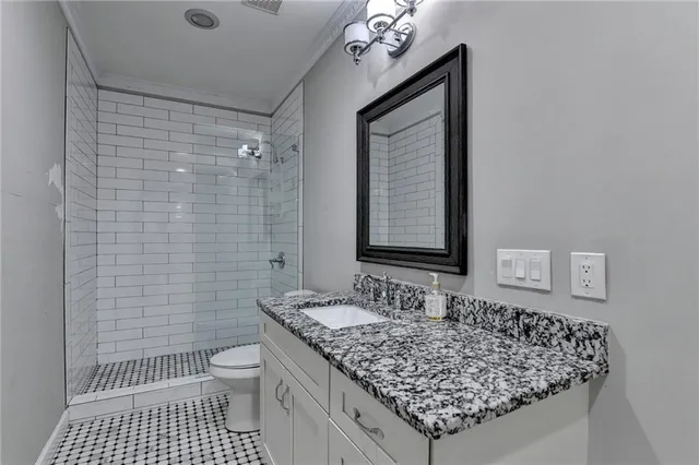 $1,650,000 | 337 Lakeshore Drive Northwest, Berkeley Lake, GA 30096