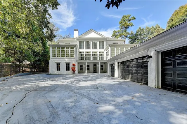 $1,650,000 | 337 Lakeshore Drive Northwest, Berkeley Lake, GA 30096