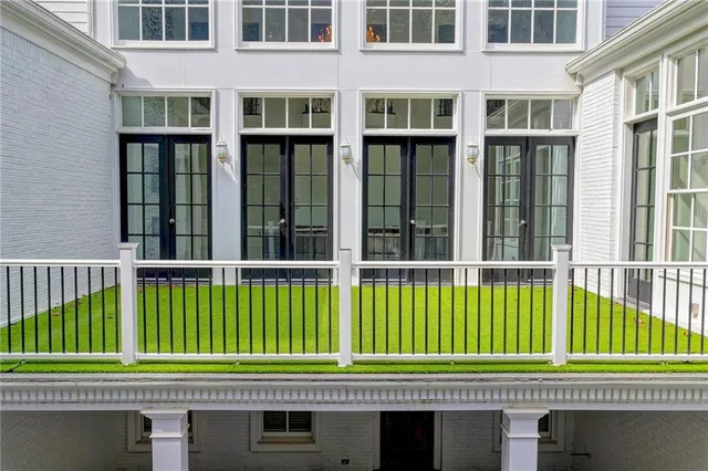 $1,650,000 | 337 Lakeshore Drive Northwest, Berkeley Lake, GA 30096