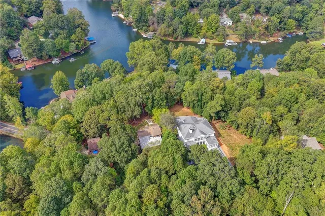 $1,650,000 | 337 Lakeshore Drive Northwest, Berkeley Lake, GA 30096