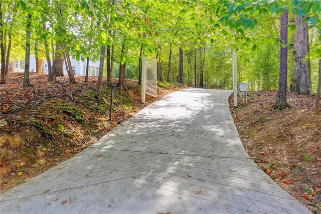 $1,650,000 | 337 Lakeshore Drive Northwest, Berkeley Lake, GA 30096