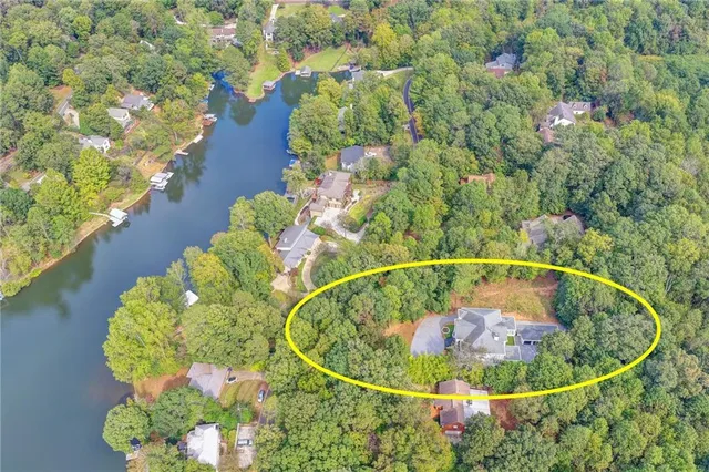 $1,650,000 | 337 Lakeshore Drive Northwest, Berkeley Lake, GA 30096